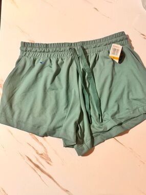 Felina Sage Green Active Lounge Shorts with Pockets - NWT - Size S